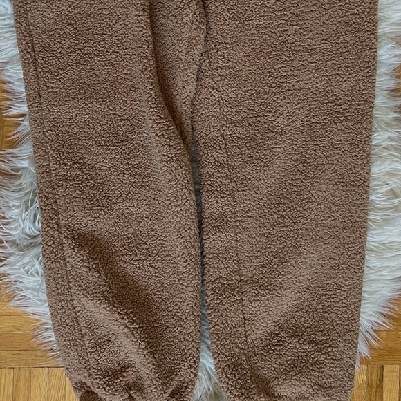 Teddy Sweatpants - Picture 2 of 2